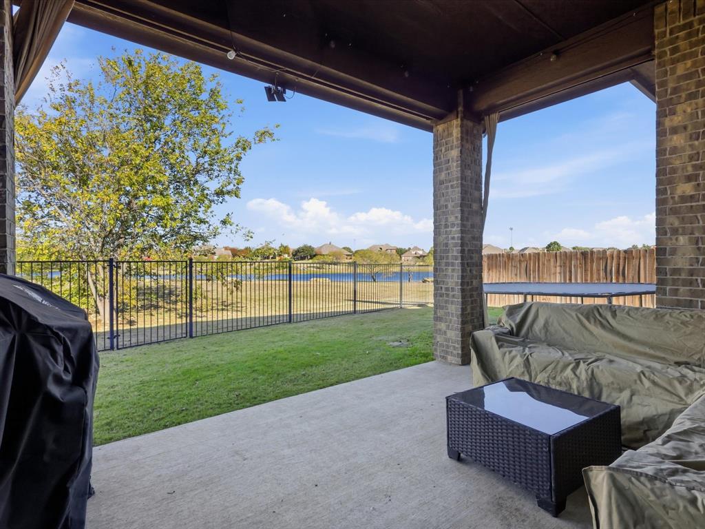 2313 Frosted Willow Lane