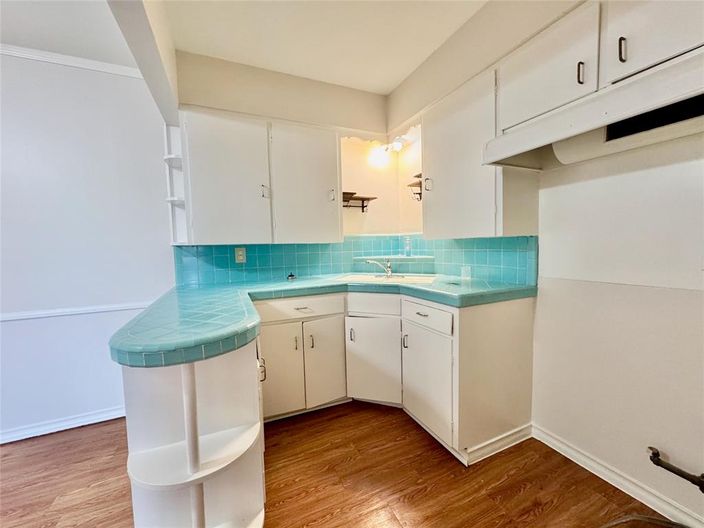 Mccommas Plaza - Residential Lease