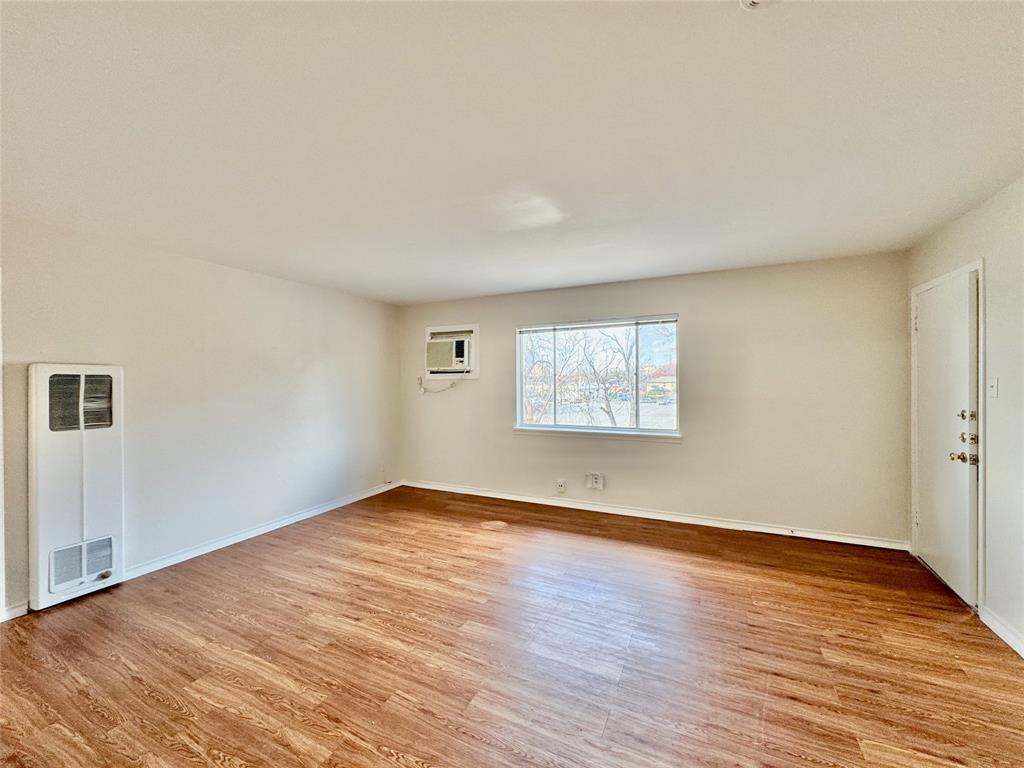 Mccommas Plaza - Residential Lease