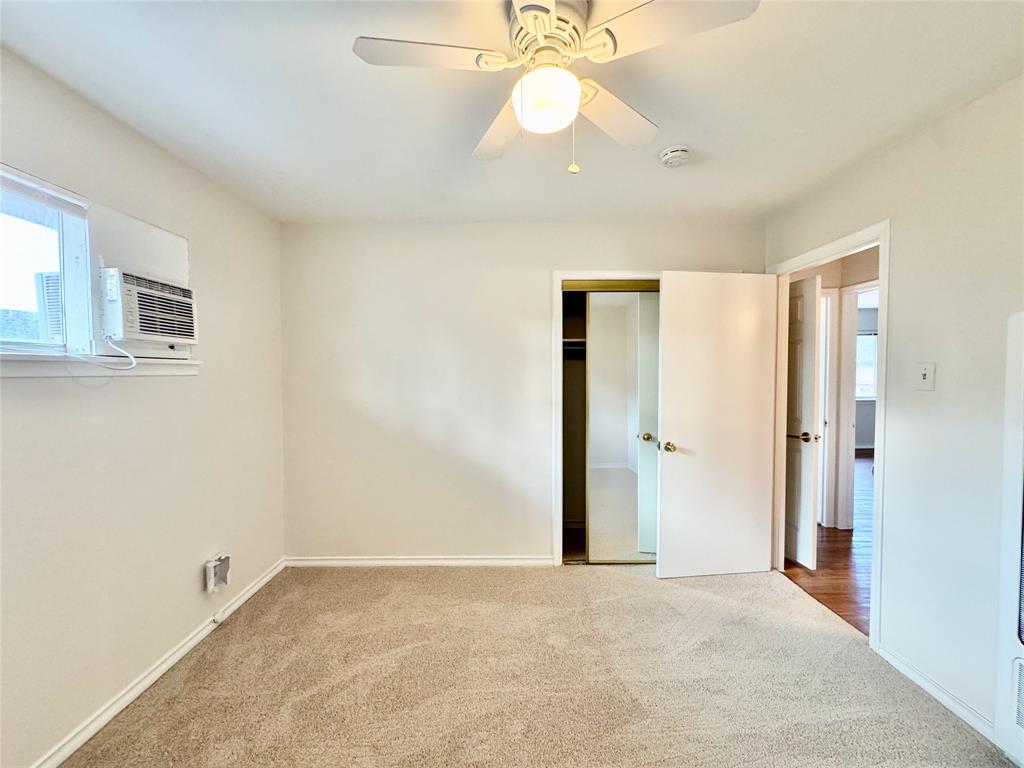 Mccommas Plaza - Residential Lease