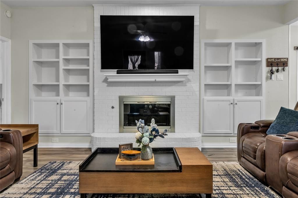 Photo of 2524 Boardwalk Drive, Mesquite, TX 75181 (MLS # 21205981)