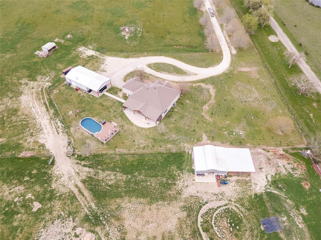 2162 COUNTY ROAD 2218