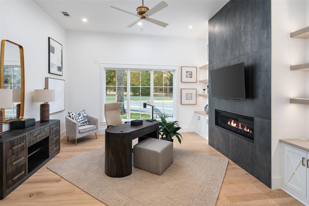 Pinnacle Club - Residential