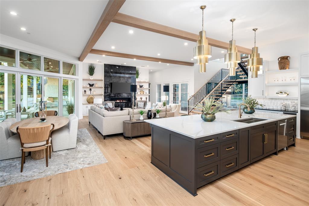 Pinnacle Club - Residential