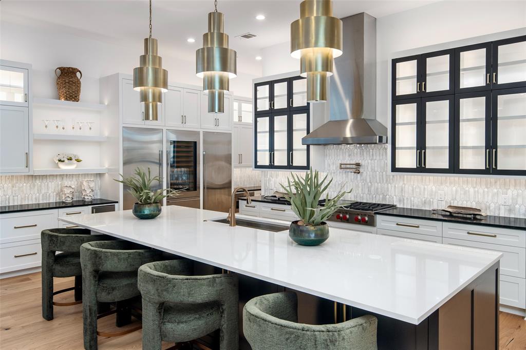 Pinnacle Club - Residential