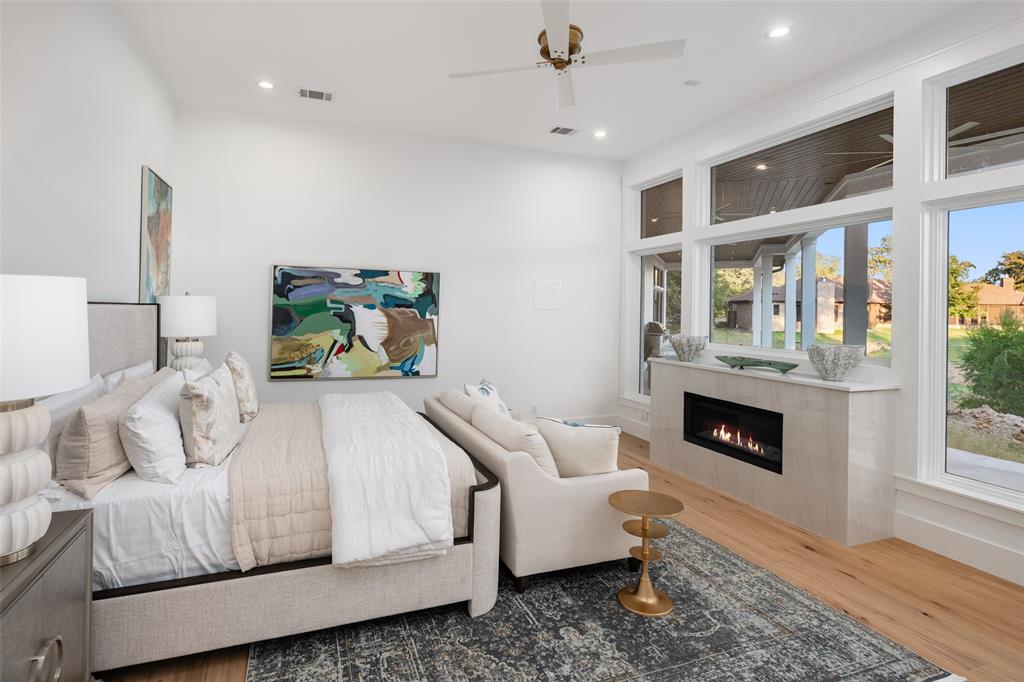 Pinnacle Club - Residential