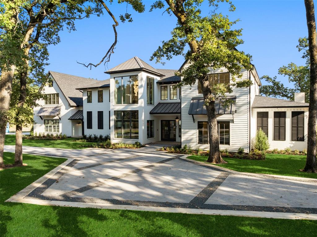 Pinnacle Club - Residential