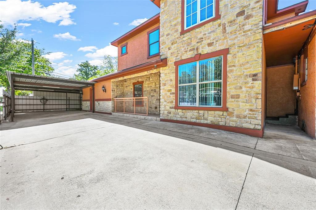 Terrace Home - Residential