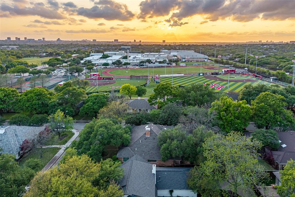 Lake Highlands Square - Residential