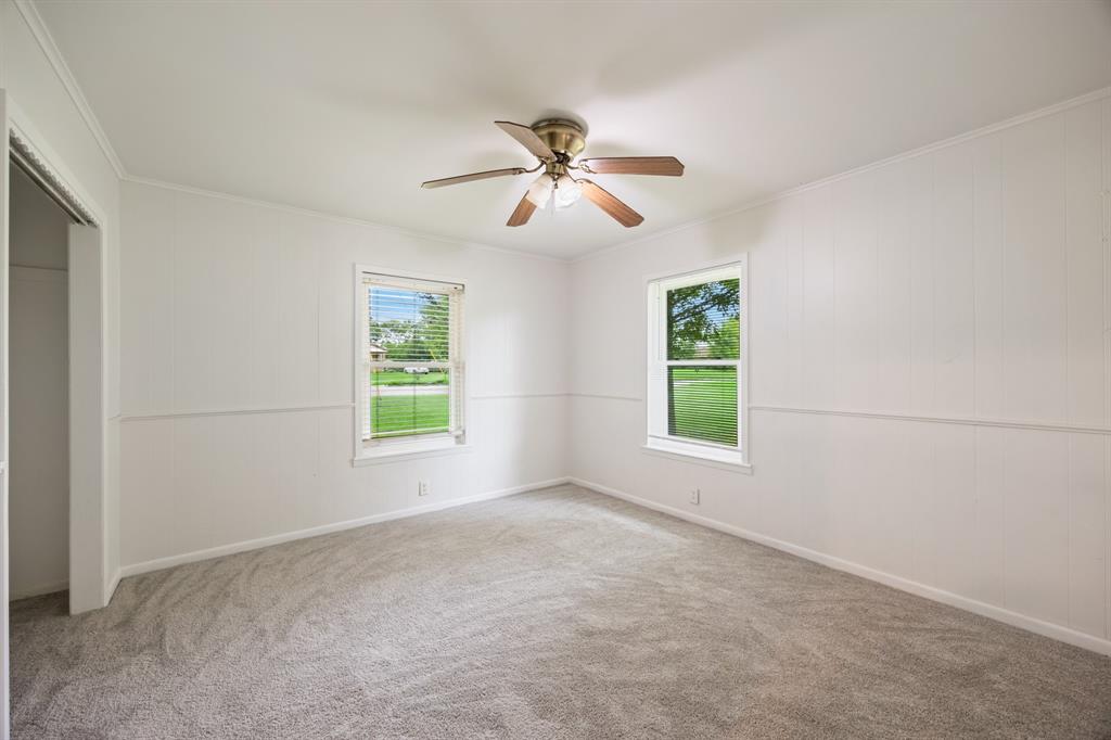 A0292 SUMMERLIN A S ACRES 1.251 - Residential