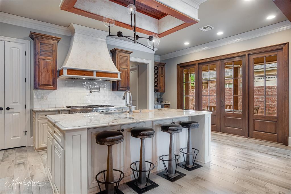 Provenance Ph 01 - Residential