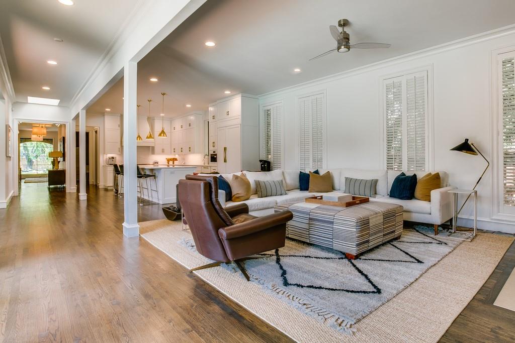 Lennox Royal - Residential