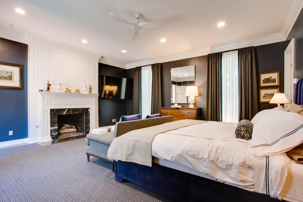 Lennox Royal - Residential