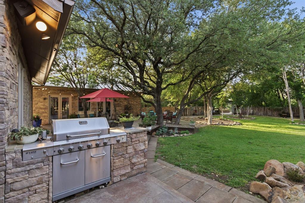 Country Living Add - Residential