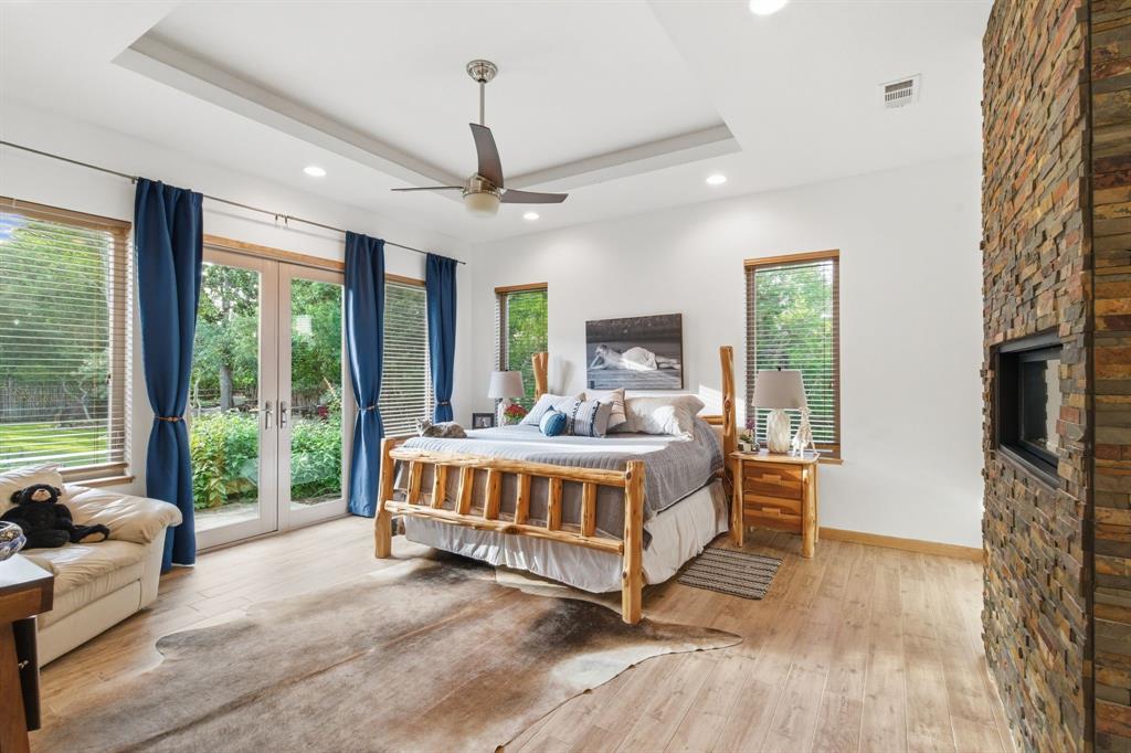 Country Living Add - Residential