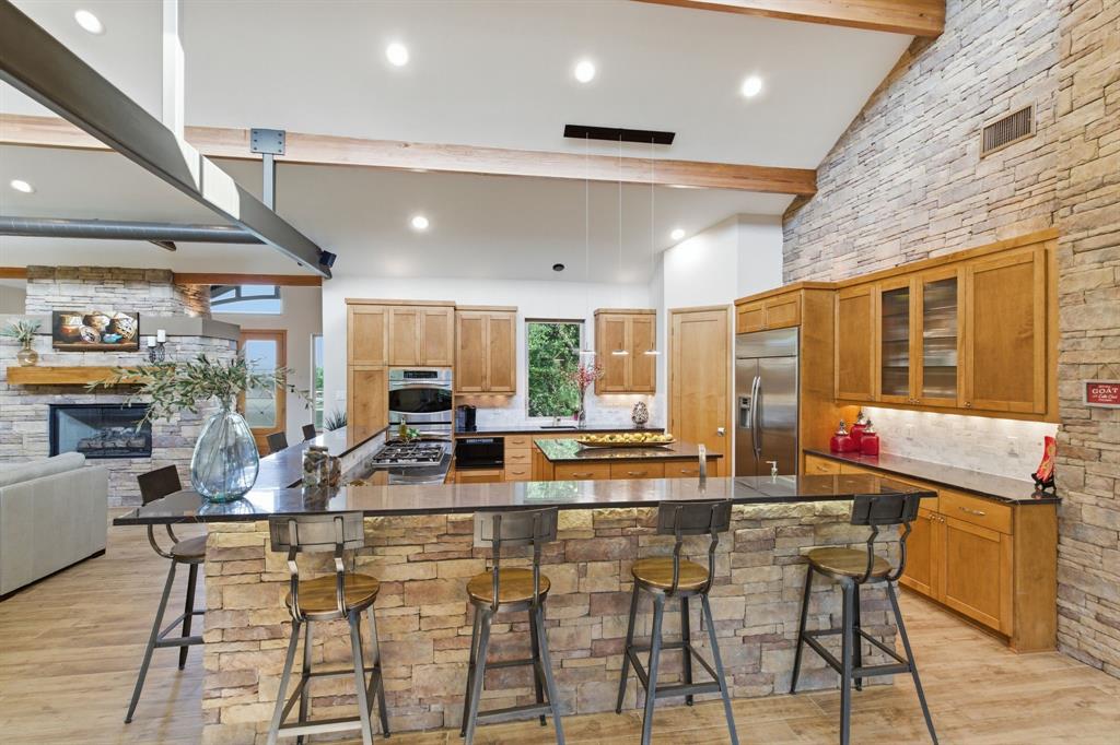 Country Living Add - Residential