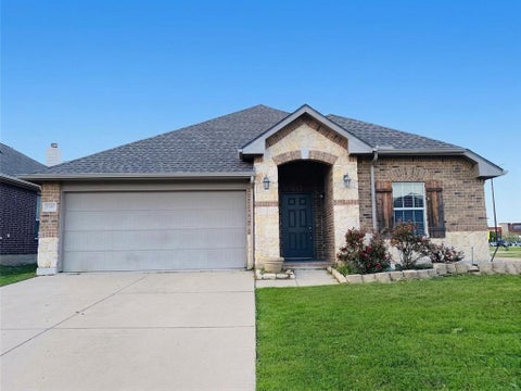 Photo of 2357 Clairborne Drive, Fort Worth, TX 76177 (MLS # 21361820)