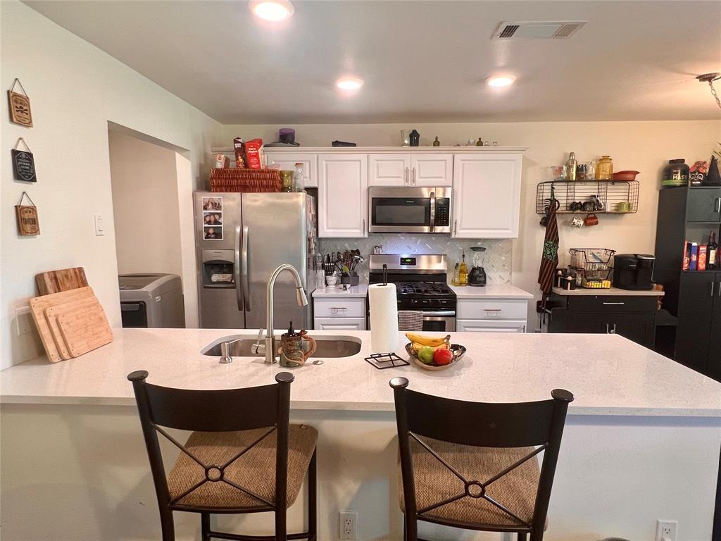 White West Add 1 - Residential