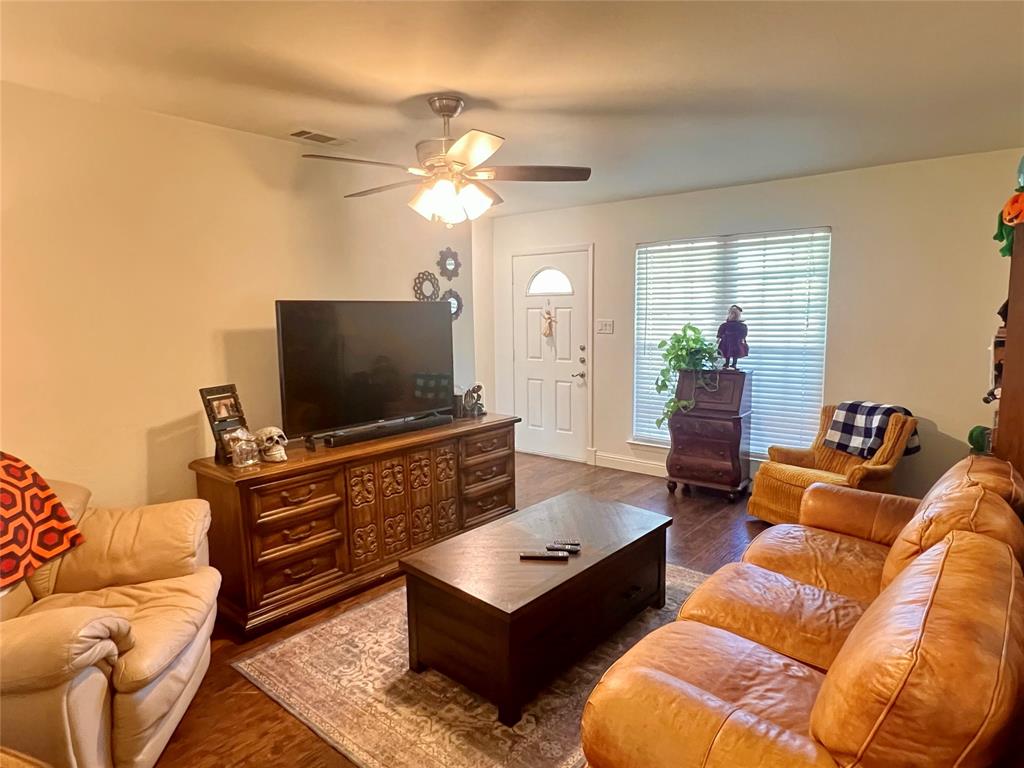 White West Add 1 - Residential