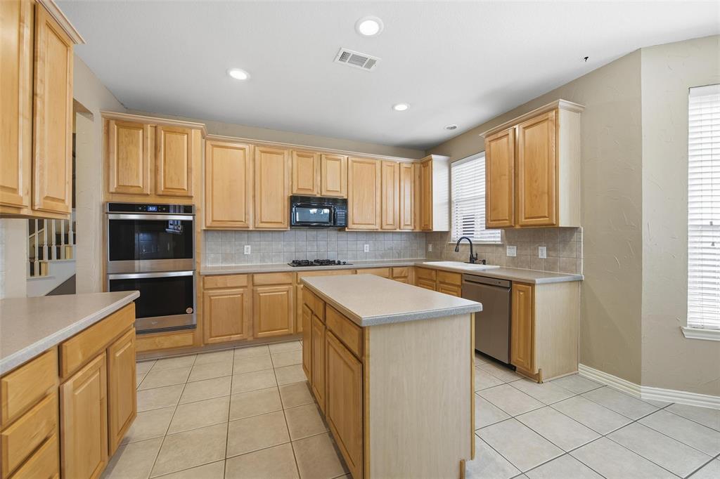 Preserve At Hidden Lakes The - Residential Lease