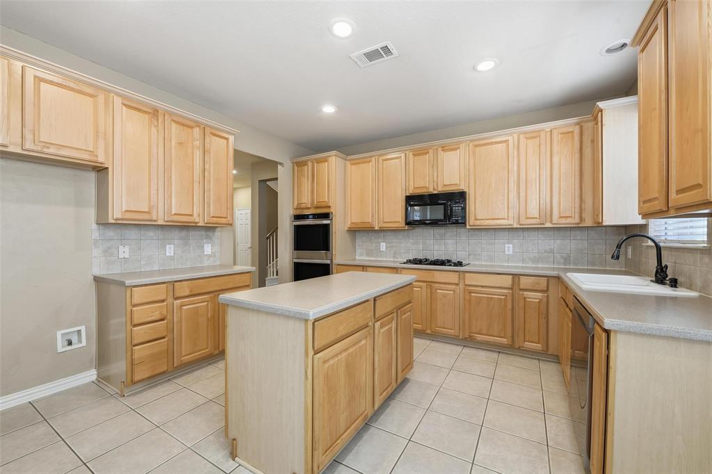 Preserve At Hidden Lakes The - Residential Lease