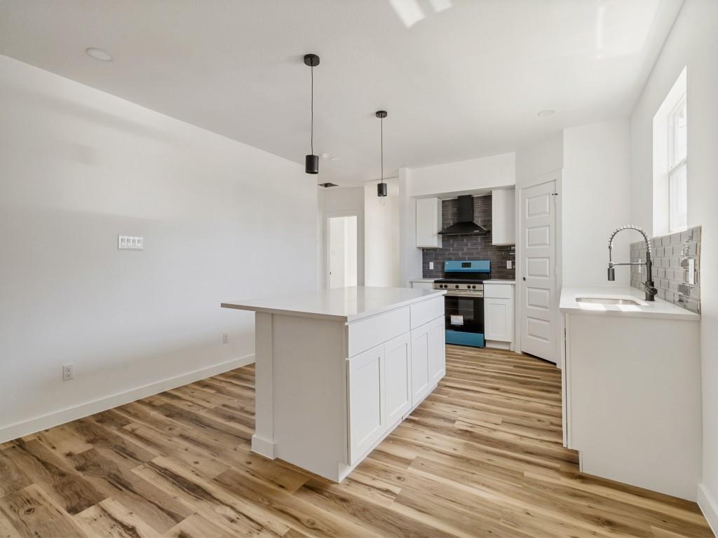 English Place - Residential