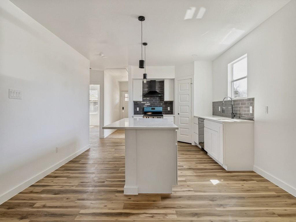 English Place - Residential