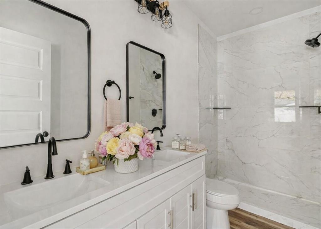 English Place - Residential