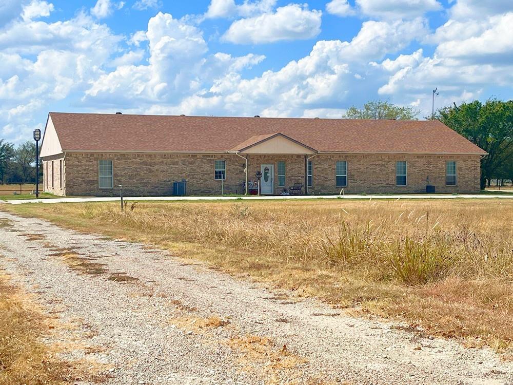 Photo of 1365 Signal Road, Quinlan, TX 75474 (MLS # 21375153)