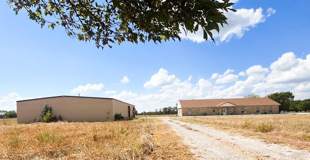 Photo of 1365 Signal Road, Quinlan, TX 75474 (MLS # 21375153)