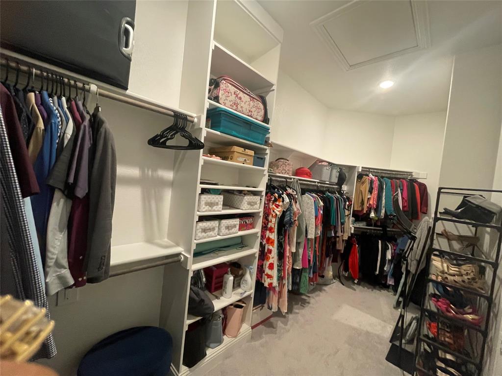 Merritt Village - Residential