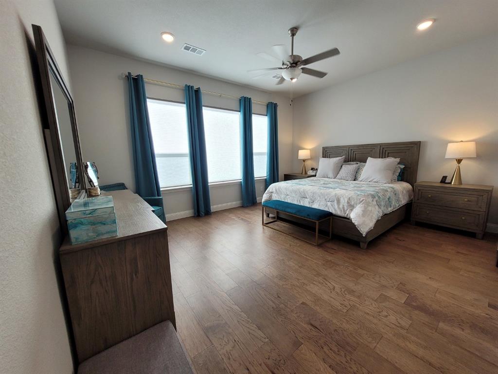 Merritt Village - Residential