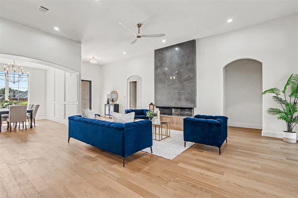 929 Claystone Ridge Drive