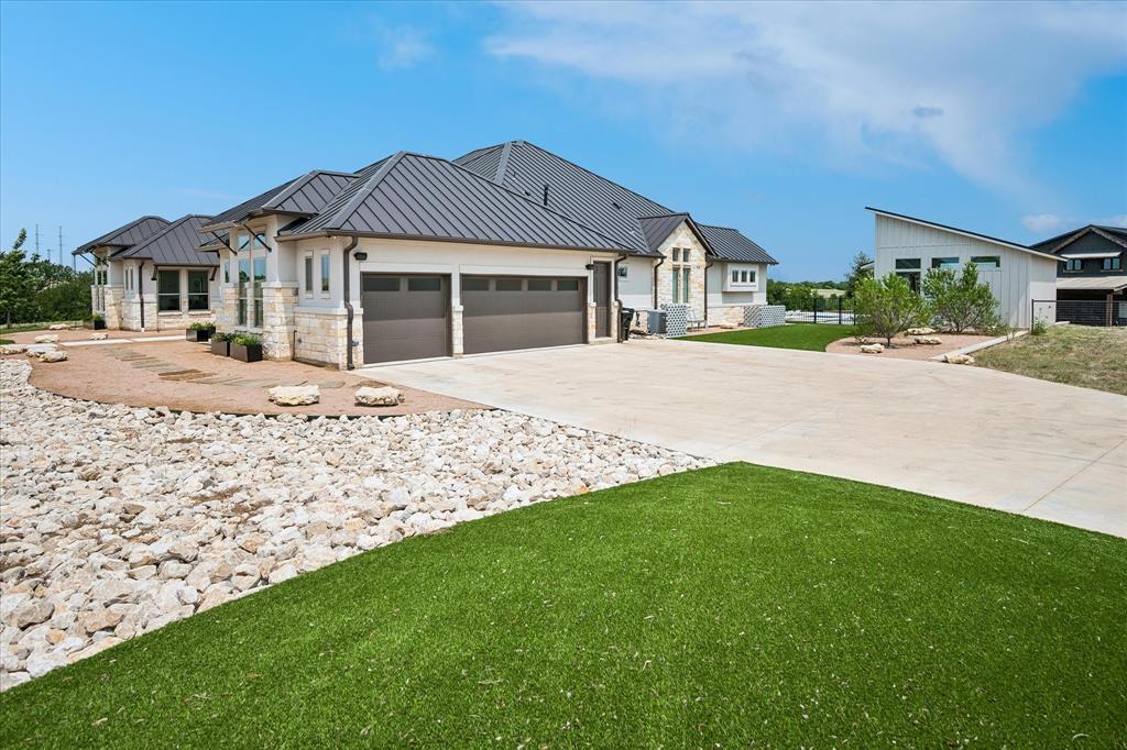 11103 E Rocky Creek Road