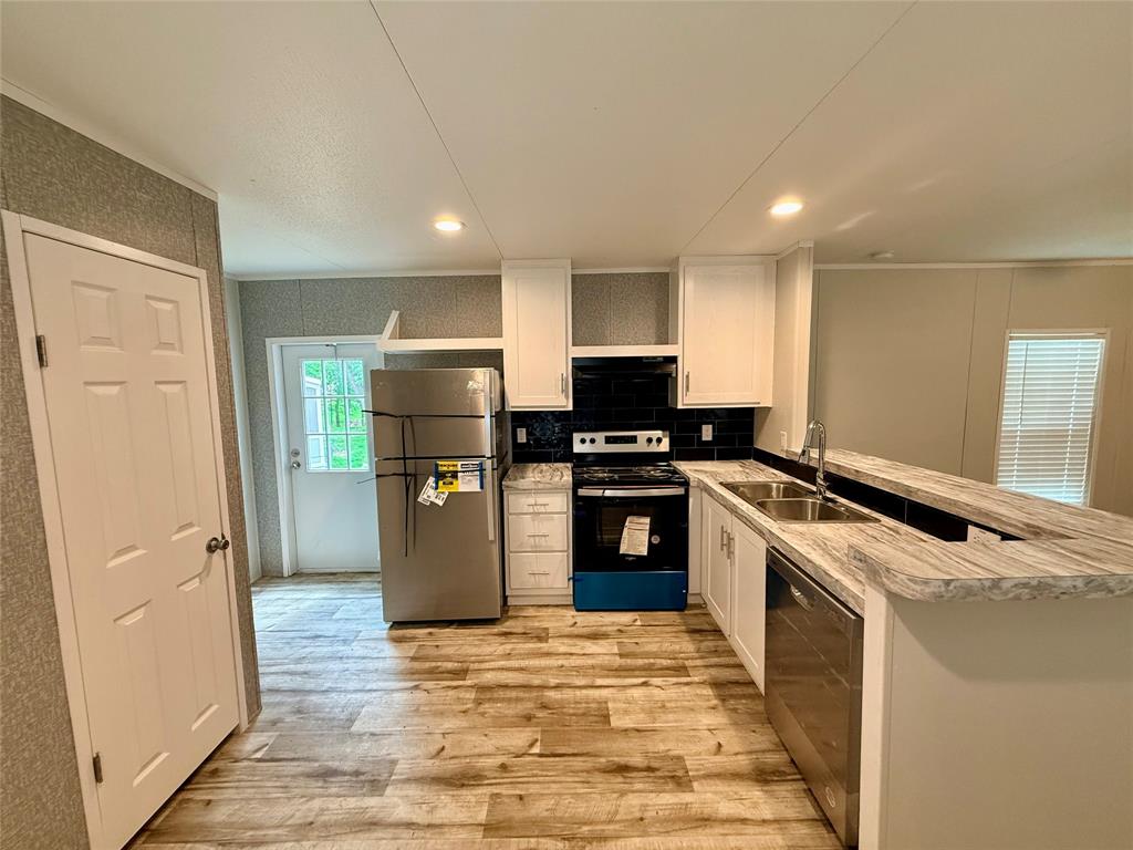 Brinwood Shores Add Sec B - Residential