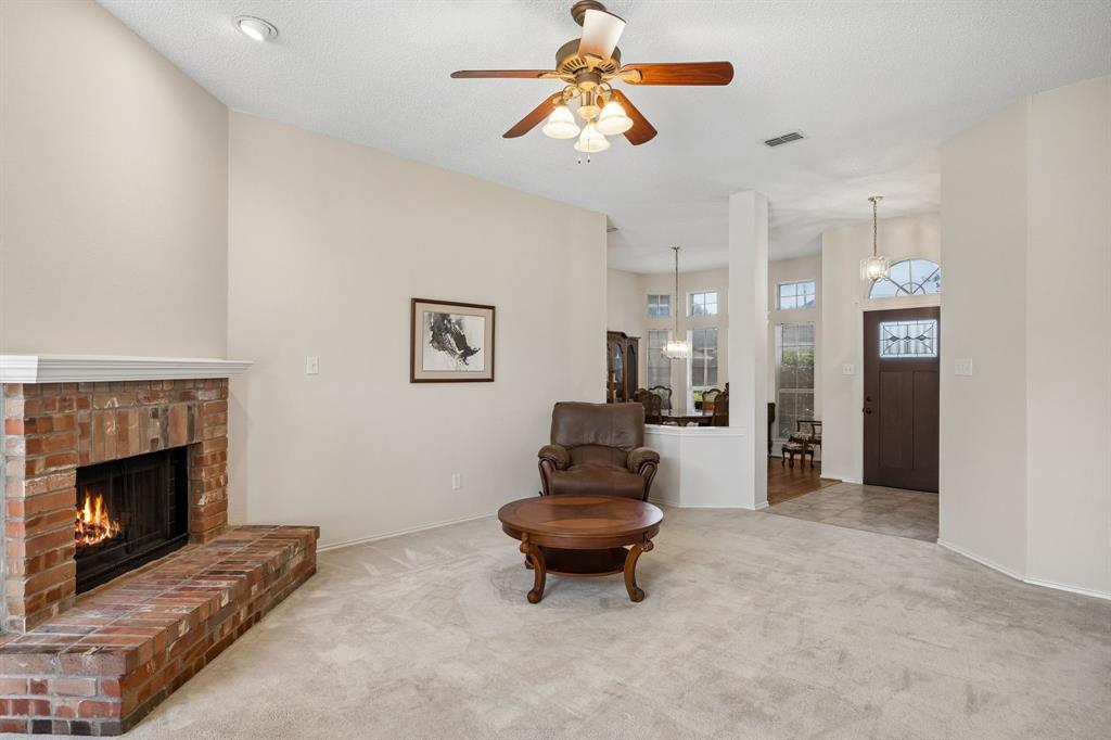4404 San Fernando Lane
