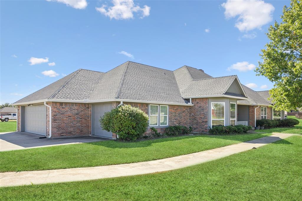 Winners Circle 1 & 2 & 3 & 4 - Residential