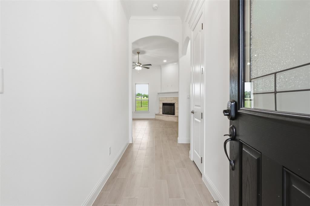 1600 Oleander Drive