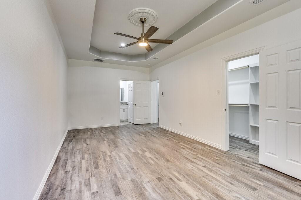 1639 Adelaide Drive