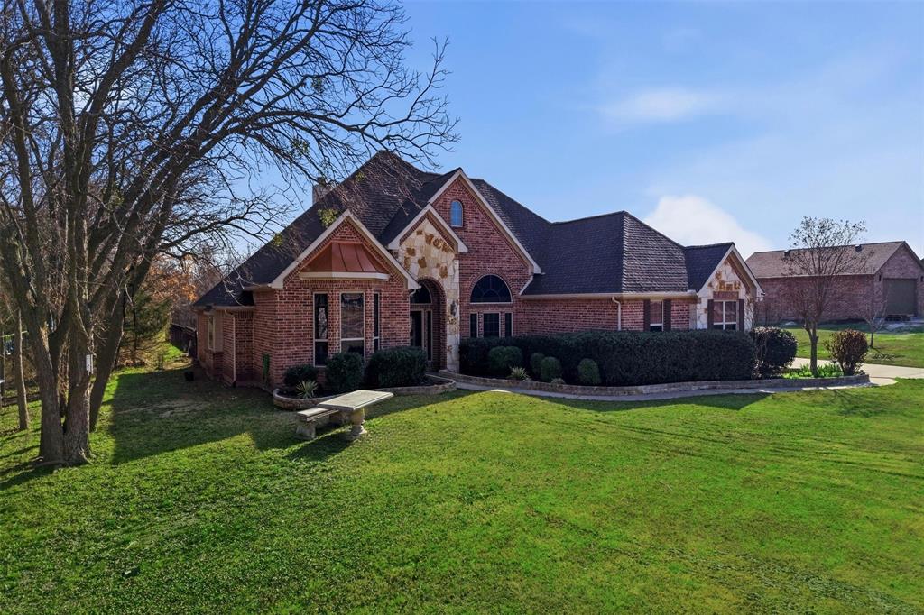 212 Green Meadow Court