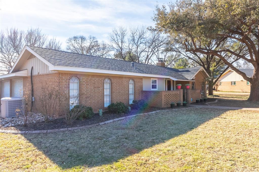 2150 Brook Hollow Drive