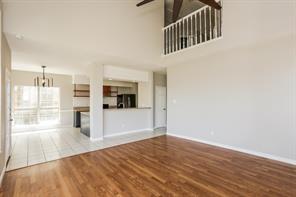 813 Lionel Way