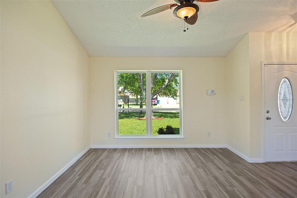 7606 Clairmont Avenue