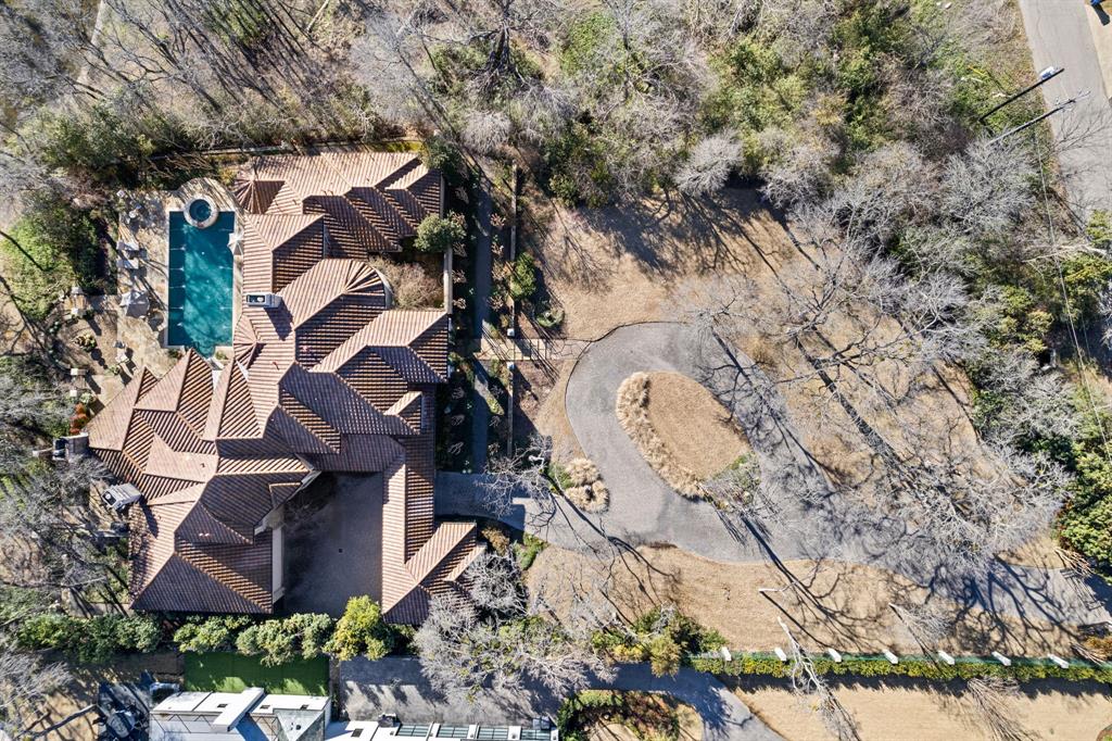 Mcfarlane - Residential