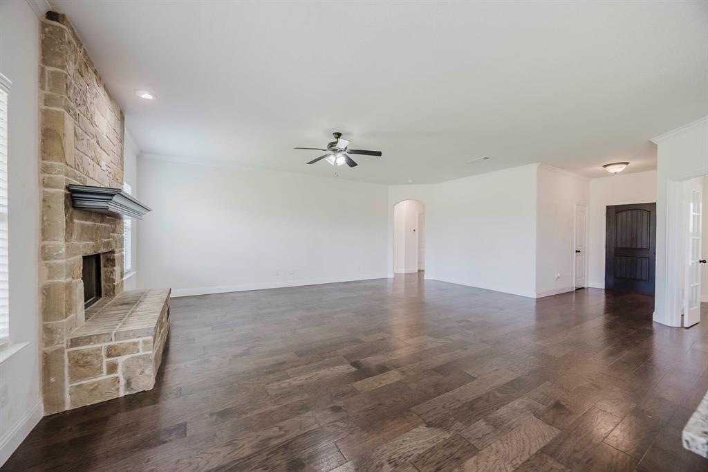 Whispering Winds Ph 1 - Residential Lease