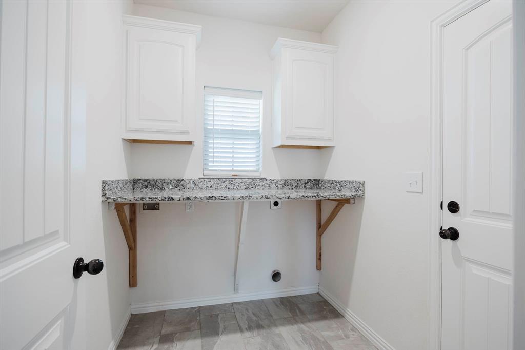 Whispering Winds Ph 1 - Residential Lease