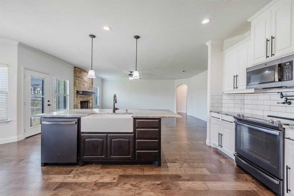 Whispering Winds Ph 1 - Residential Lease