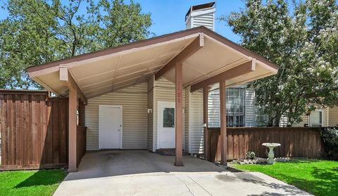 2621 Via Cordova Carrollton TX 75006