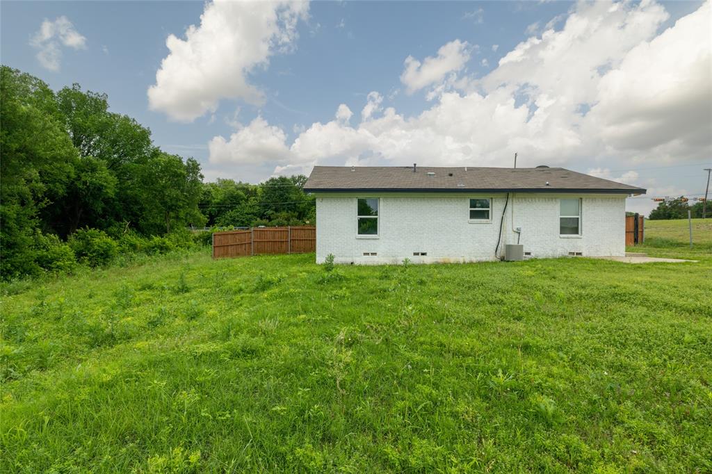 Mcnabbs Atomic Acres - Residential