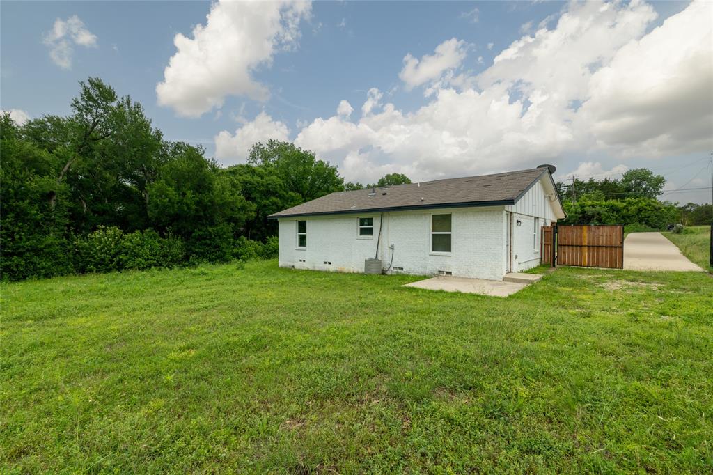 Mcnabbs Atomic Acres - Residential